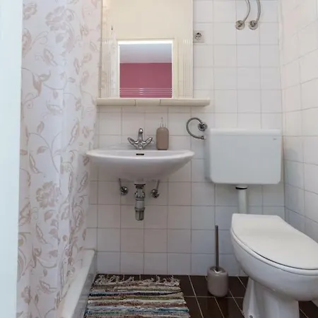 Dalibor Apartmán Bibinje