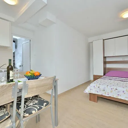 Apartment Dalibor Bibinje