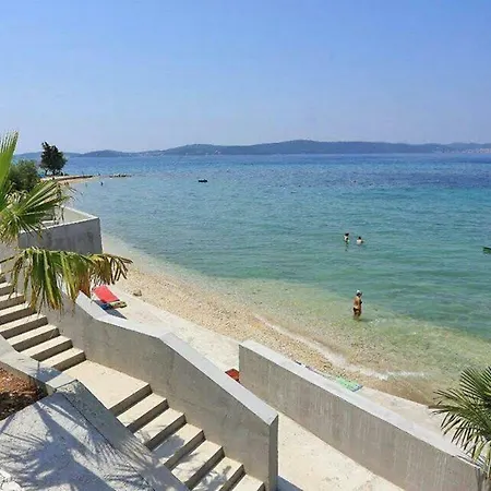 Dalibor Apartment Bibinje