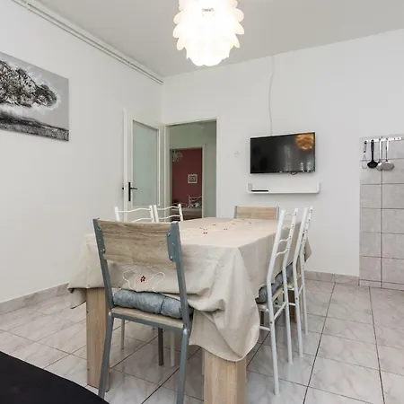 Apartment Dalibor